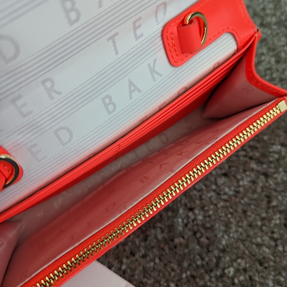 Ted Baker Bow Detail Crossbody Matinee Purse Neon Orange NEW WITH TAGS - Picture 4 of 9